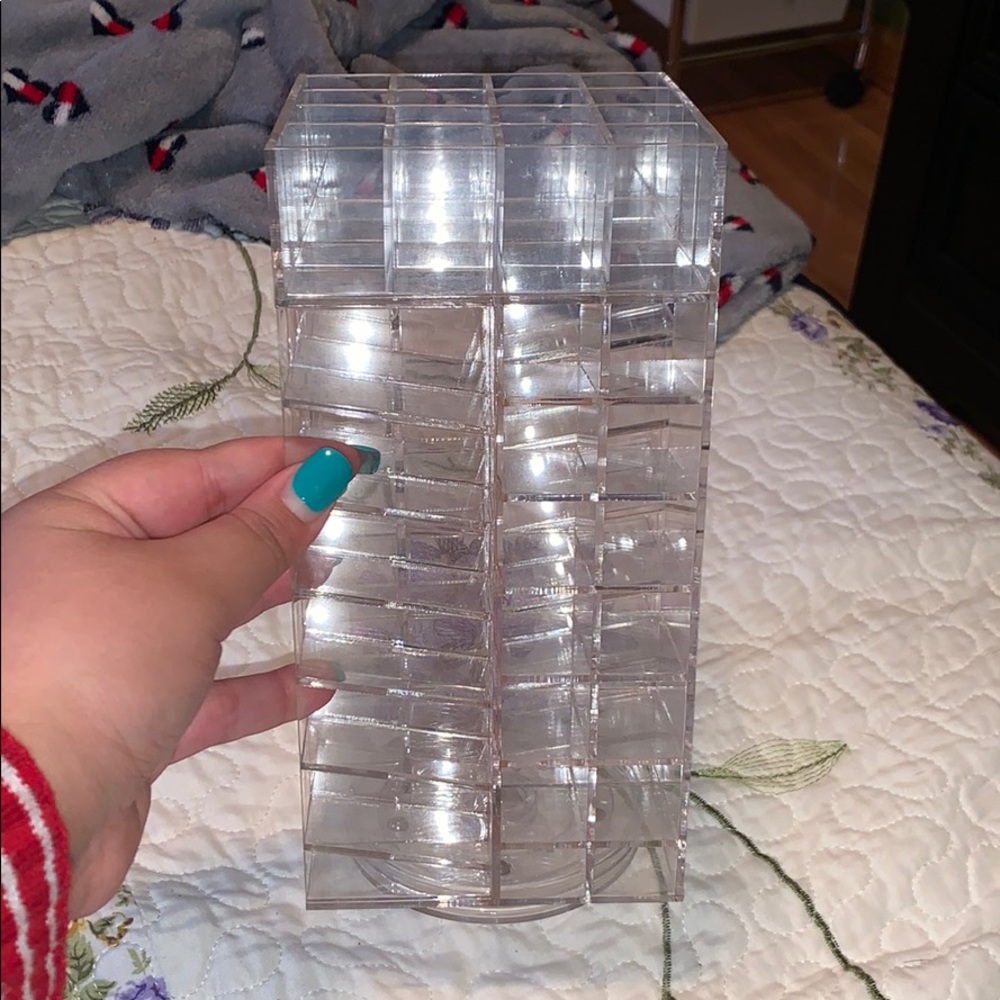 📌 clear 72 slot spinning lipstick holder.